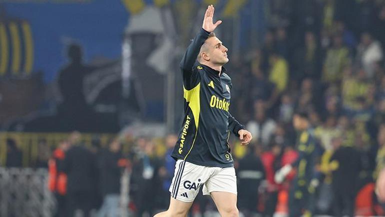 Kerem Aktürkoğlu için özel bir akşam, tribünler ilk onu çağırdı