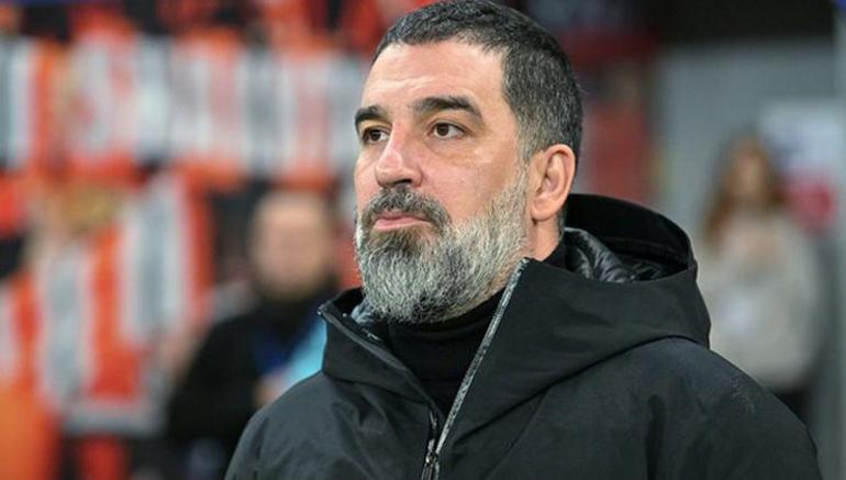 Arda Turan çıldırdı Federasyon ceza verdi