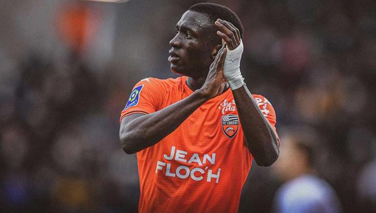 Beşiktaştan forvet operasyonu Serkan Reçber canlı izledi