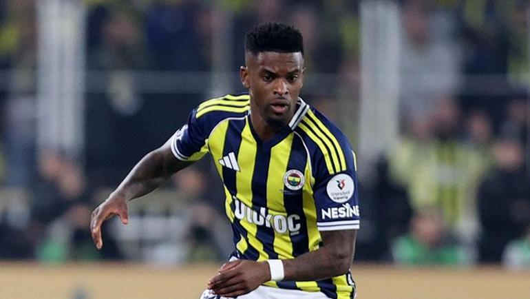 Fenerbahçede sakatlık Yıldız oyuncu devam edemedi