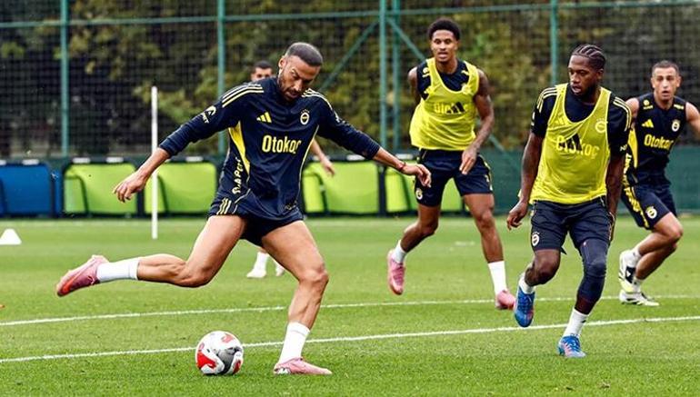 Fenerbahçede Cenk Tosun sessizliğini bozdu Kadro dışı kararını eleştirdi