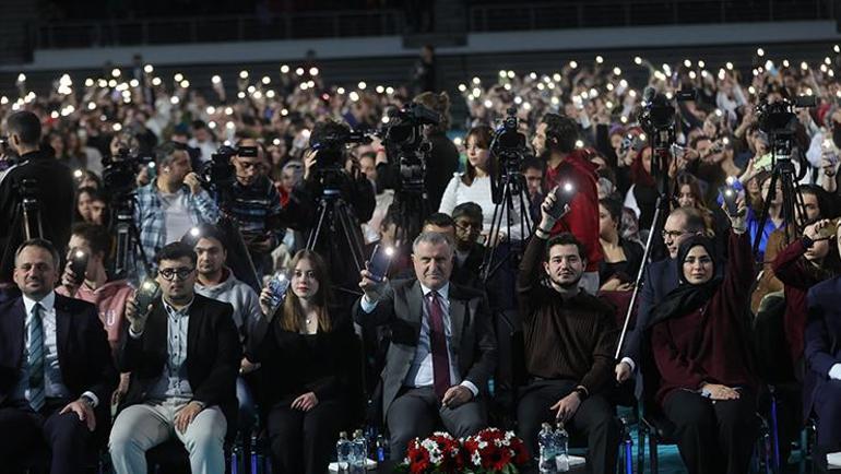 Gençlik ve Spor Bakanı Dr. Osman Aşkın Bak: Türkiye yüzyılı gençlerin, bilimin yüzyılı olacak
