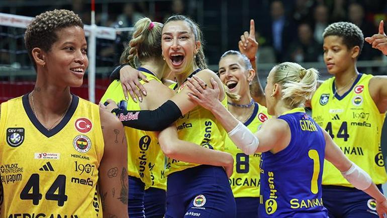 Dev derbide son gülen VakıfBank oldu Fenerbahçe Medicana - VakıfBank maç sonucu 2-3