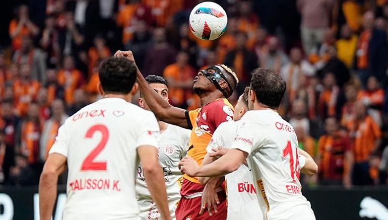 Antalyaspor-Galatasaray maçında 4 yıldız yok