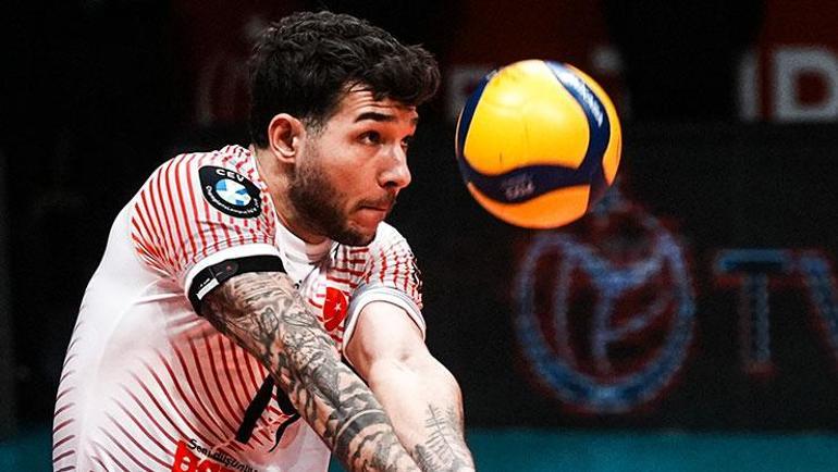 Halkbank set vermeden Ziraat Bankkartı 3-0 mağlup etti