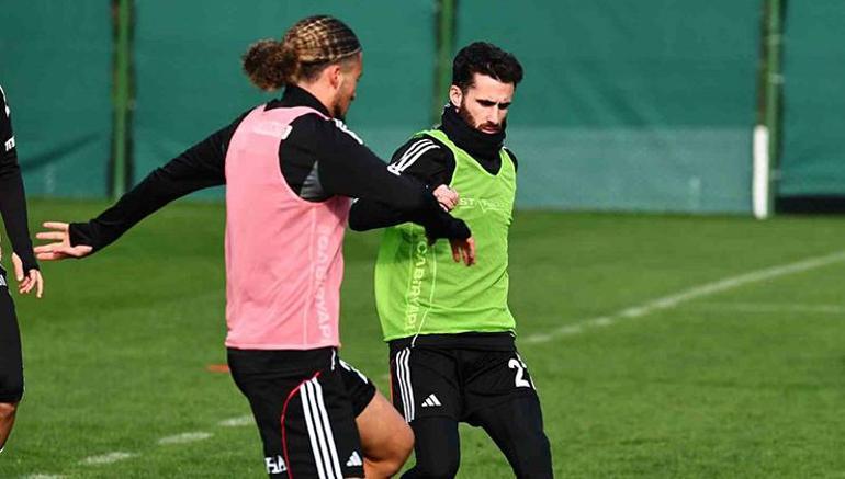 Beşiktaşta Sergen Yalçın-Rafa Silva gerilimi Oynamam demedim