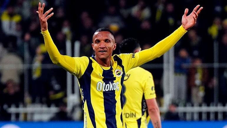 Fenerbahçenin yıldızına Mourinhodan transfer kancası