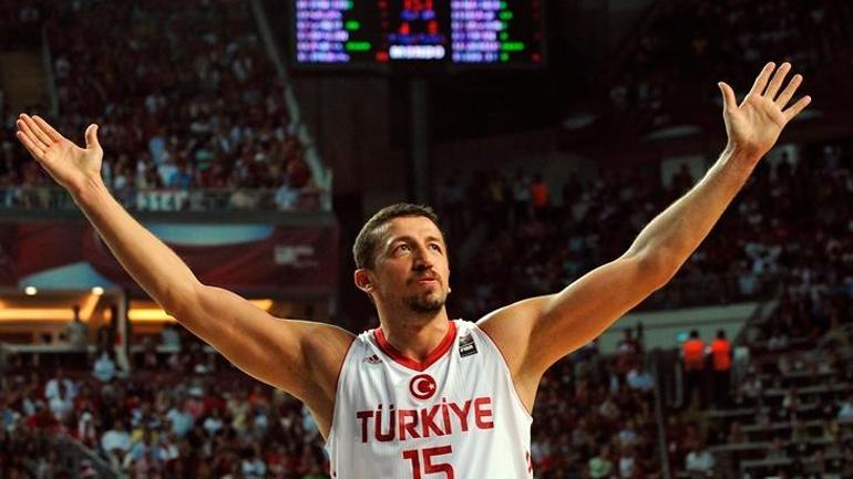 FIBA, Hidayet Türkoğlunu Onur Listesine seçti