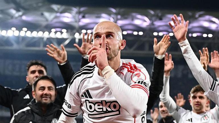 Cerny Fenerbahçe karşısında şov yaptı 2 gol attı maçı kazandırdı