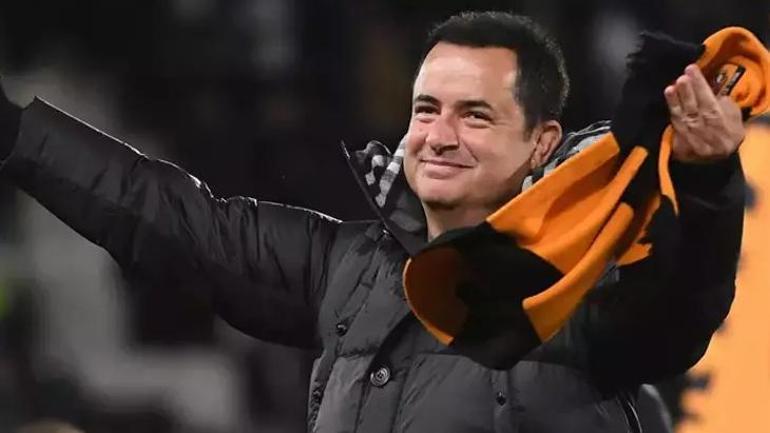 Acun Ilıcalı taraftarlara seslendi: Gerçek çılgın adamı görecekler