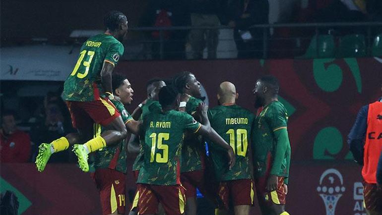 (ÖZET) Mario Leminanın performansı yetmedi Kamerun zorlu maçta Gabonu devirdi | Kamerun - Gabon maç sonucu: 1-0