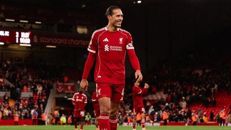 Liverpool hata yapmadı Liverpool - Wolverhampton maçı sonucu: 2-1