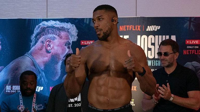 Anthony Joshua, Nijerya’da trafik kazası geçirdi 2 kişi hayatını kaybetti