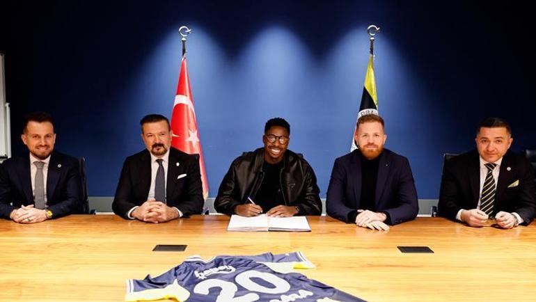 Fenerbahçenin yeni transferi Musabadan Ferdi Kadıoğlu itirafı: Yakından takip ettim | Meydan okudu: Mücadeleye hazırım