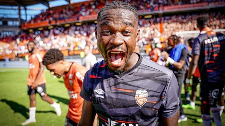 Trabzonsporda sol beke yeni aday; Darlin Yongwa