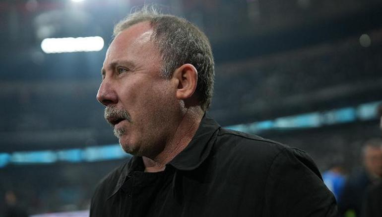 Rafa Silvaya Arabistandan transfer teklifi Beşiktaş bonservisini belirledi