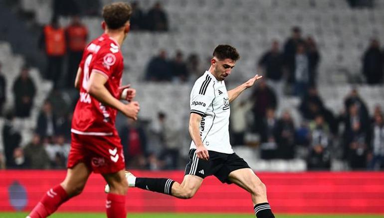 Beşiktaş ayrılığı resmen açıkladı