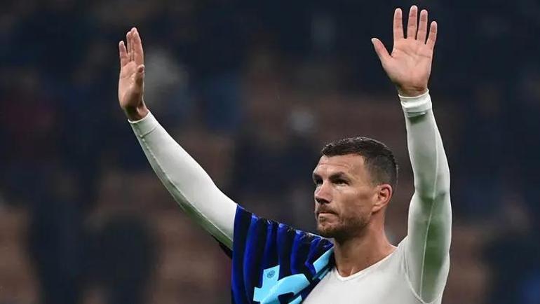 Edin Dzeko geri dönüyor Yıllar sonra yeniden...