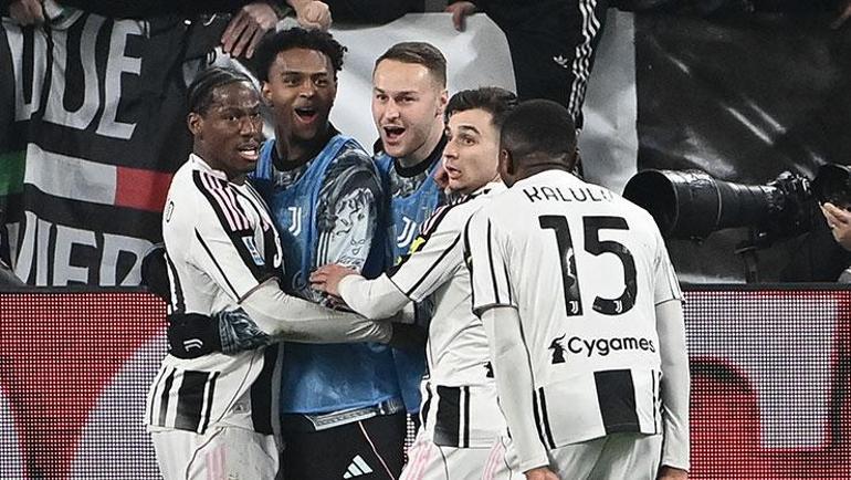 (ÖZET) Kenan Yıldız sahne aldı Juventus evinde Napoliyi devirdi | Juventus - Napoli maç sonucu: 3-0