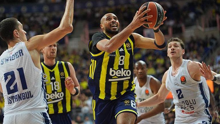 EuroLeaguedeki Türk derbisinde Fenerbahçe Beko güle oynaya... Fenerbahçe Beko - Anadolu Efes maç sonucu 79-62
