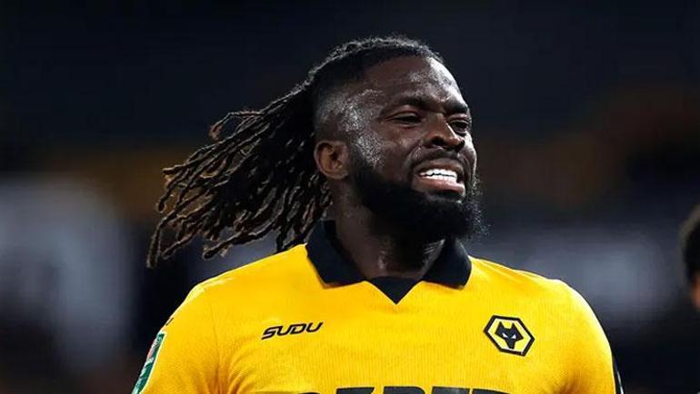 Beşiktaşta forvet harekatı Wolverhampton forması giyen Tolu Arokodareye teklif iletildi