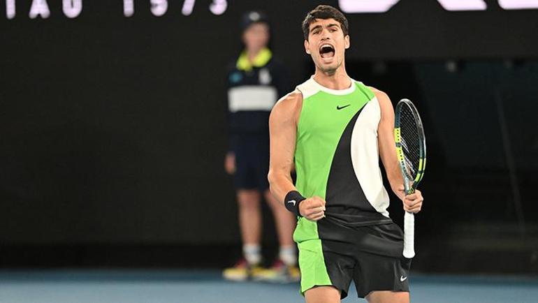 Carlos Alcarazdan tarihi şampiyonluk Avustralya Açıkta nefes kesen final