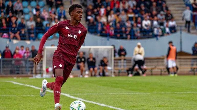 Beşiktaştan transferde ters köşe Stoper beklenirken Fransadan dikkat çekici haber