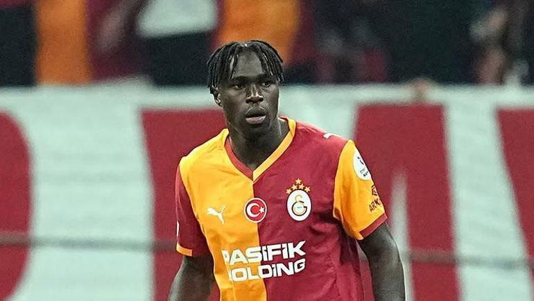 Sakatlığını atlattı Galatasarayın yıldızı Wilfried Singo 74 gün sonra sahalara döndü