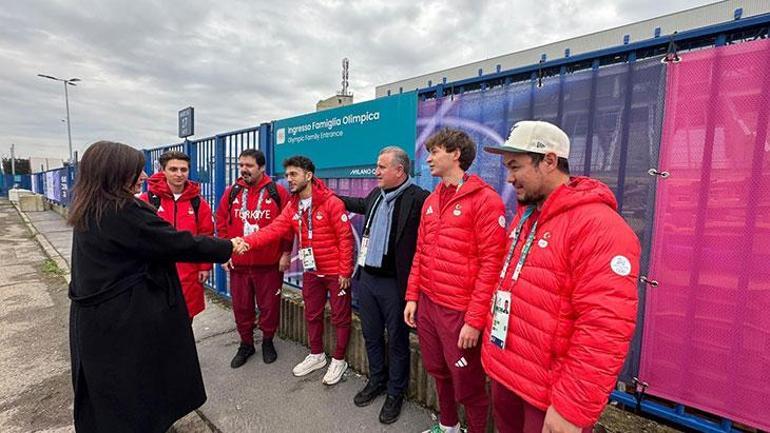Bakan Osman Aşkın Bak İtalyada milli sporcuları ziyaret etti