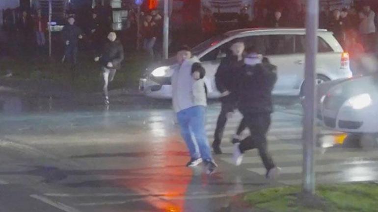 Ertuğrul Doğandan Trabzonspor otobüsüne taşlı saldırı açıklaması: Samsun camiasını bağlamaz