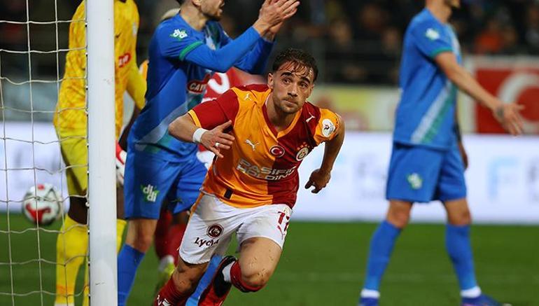 Galatasarayda Yunus Akgün kariyerinde ilki yaşadı