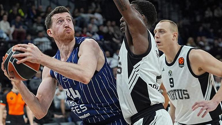 Cole Swider coştu, EuroLeaguede üst üste 3. galibiyet geldi... Anadolu Efes - Virtus Bologna maç sonucu 91-60