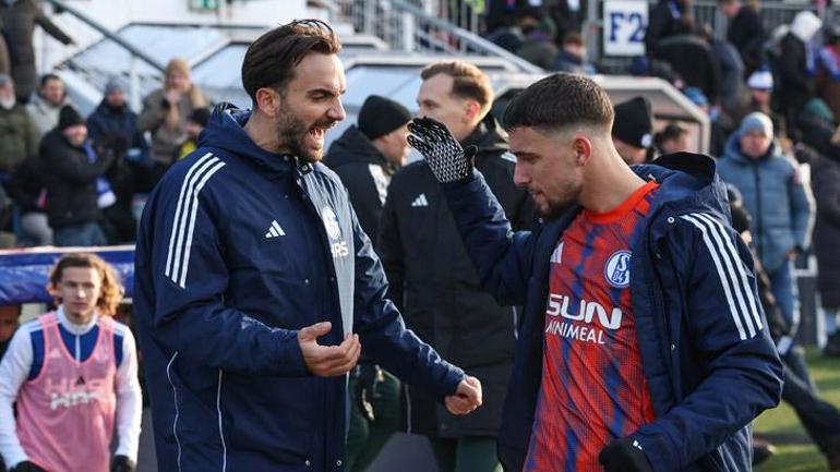 Edin Dzekodan 13 dakikada 2 asist Schalke 04 Türk yıldızlarıyla liderliğini sürdürdü