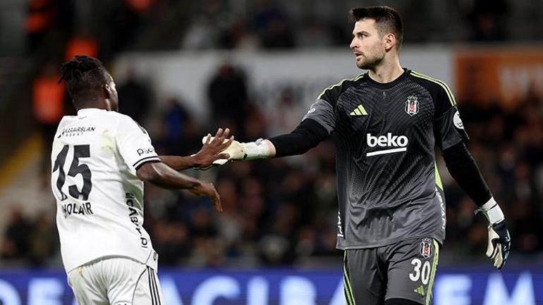 Ersin Destanoğlu formayı kaptırmadı, maça damga vurdu Başakşehir panteri...