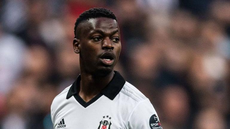 Teknik direktörlüğe başladı Beşiktaşın eski yıldızından futbola erken veda