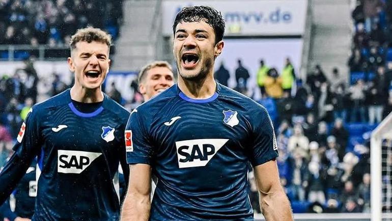 Ozan Kabak şova devam ediyor Seriye bağladı, yine golünü attı