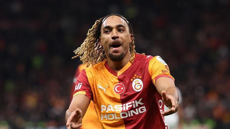 Galatasarayın yıldızı Sacha Boey kritik anda sahneye çıktı Şık golle ağları sarstı