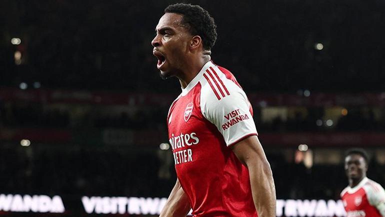 Arsenal yoluna doludizgin devam ediyor Arsenal-Chelsea maçı sonucu: 2-1