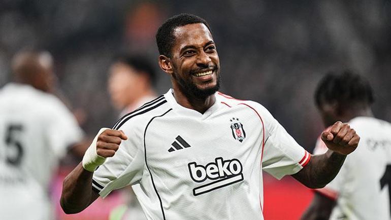 Beşiktaşın yıldızı Amir Murillodan müthiş gol Panamalı yıldız yine attı