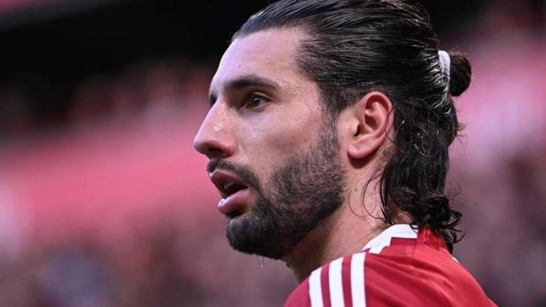 Liverpool, Galatasaray maçı öncesi şoka girdi Szoboszlai: Konferans Ligine razı olmamız gerekecek