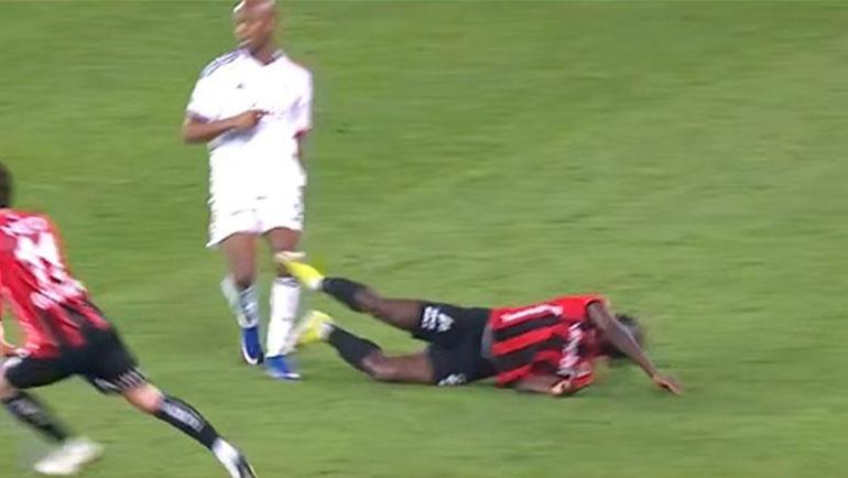 Gençlerbirliği-Beşiktaş maçının VAR kayıtları açıklandı Tamam benim için