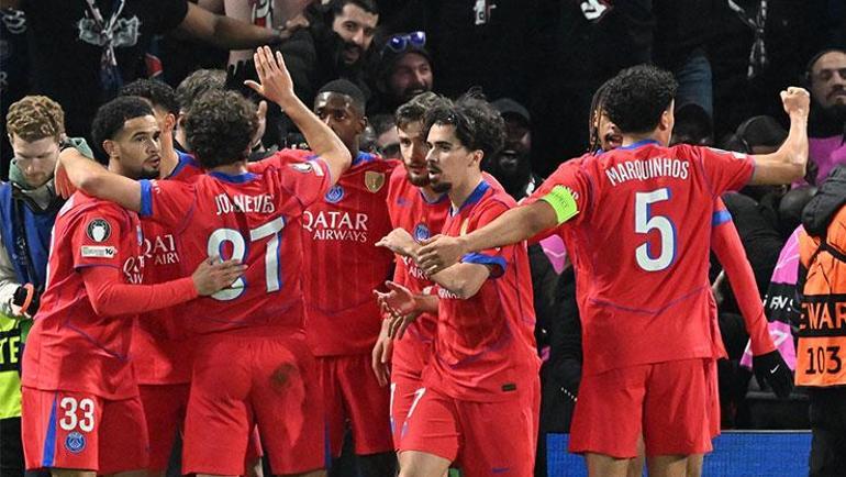 (ÖZET) Paris Saint-Germain yıldızlarıyla güldü Adını çeyrek finale yazdırdı | Chelsea - PSG maç sonucu: 0-3