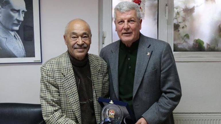 Fenerbahçeli Arap Çetinden acı haber... A Milli Takımın eski antrenörü Çetin Güler hayatını kaybetti