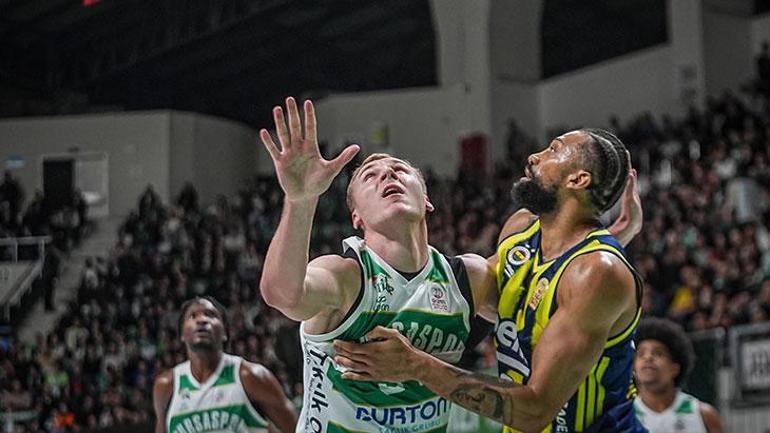 Jasikeviciusa Timsah ısırığı Üst üste 4. yenilgi Bursada... Bursaspor Basketbol - Fenerbahçe Beko maç sonucu 89-83