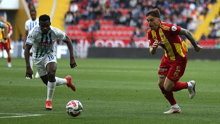 (ÖZET) Kayseri yarışa tutundu, altın değerinde 3 puan... Kayserispor - Rizespor maç sonucu 2-0