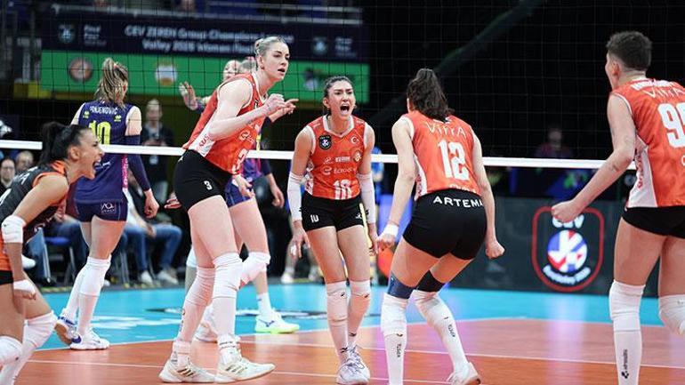 ÖZET I CEV Şampiyonlar Liginde Türk finali Eczacıbaşı Dynavit - Scandicci maç sonucu 3-2