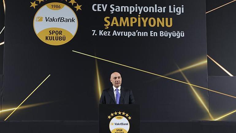 ÖZEL RÖPORTAJ | Hem hüzün hem gurur VakıfBankın yıldızları gözyaşlarını tutmadı | Zehra Güneş: Bu takımdaki her kadının hayranıyım