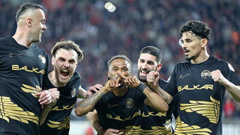 Çorumun Süper Lig aşkı Keçiöreni yaktı Çorum FK - Keçiörengücü maç sonucu 1-0