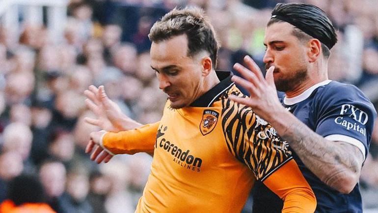 Hull City Londrada Premier Lig yolunu yarıladı... Millwall - Hull City maç sonucu 0-2