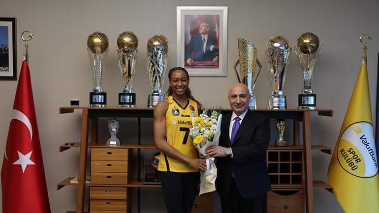 VakıfBankta ayrılıklar peş peşe: Ayça Aykaç, Sıla Çalışkan, Ogbogu, Malual